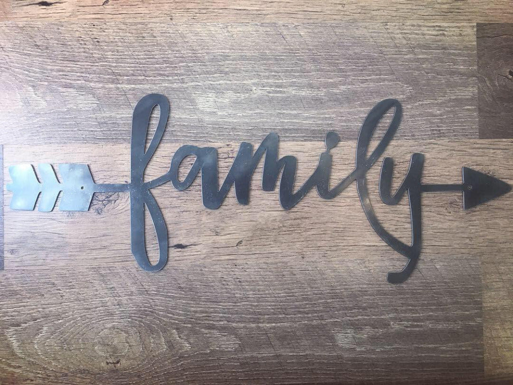 Family Arrow Metal Decor